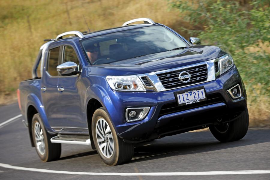  Nissan Navara ST-X Dual Cab (D23) 2017 года  (AU) (фото 2 из 41)